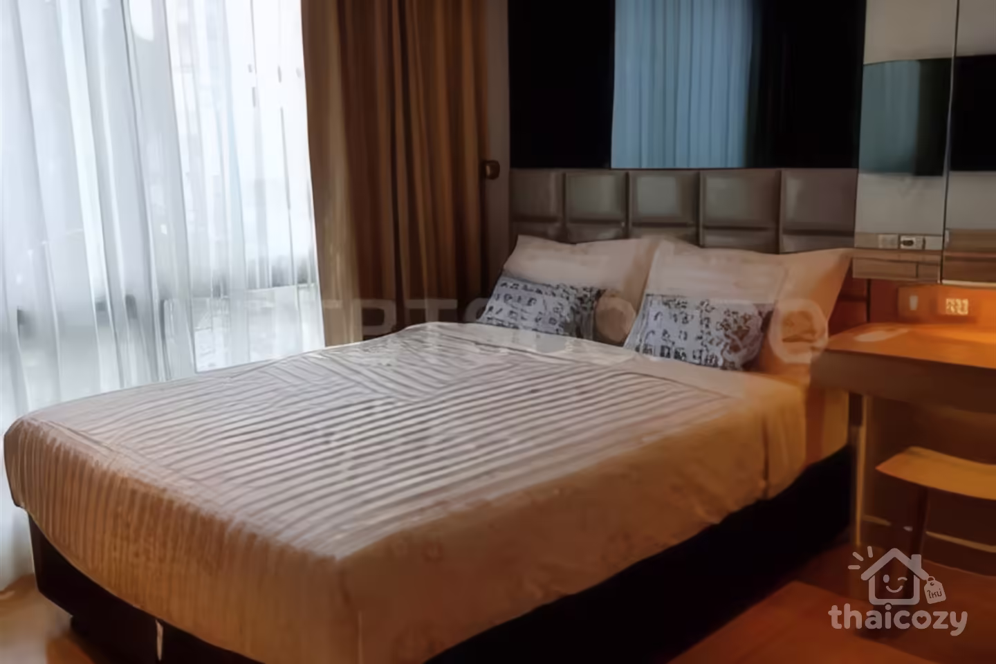 Appartement Deluxe Propre Sukhumvit 34 à Louer, Près de BTS Thong Lo, 27 000 Baht/Mois photo 2