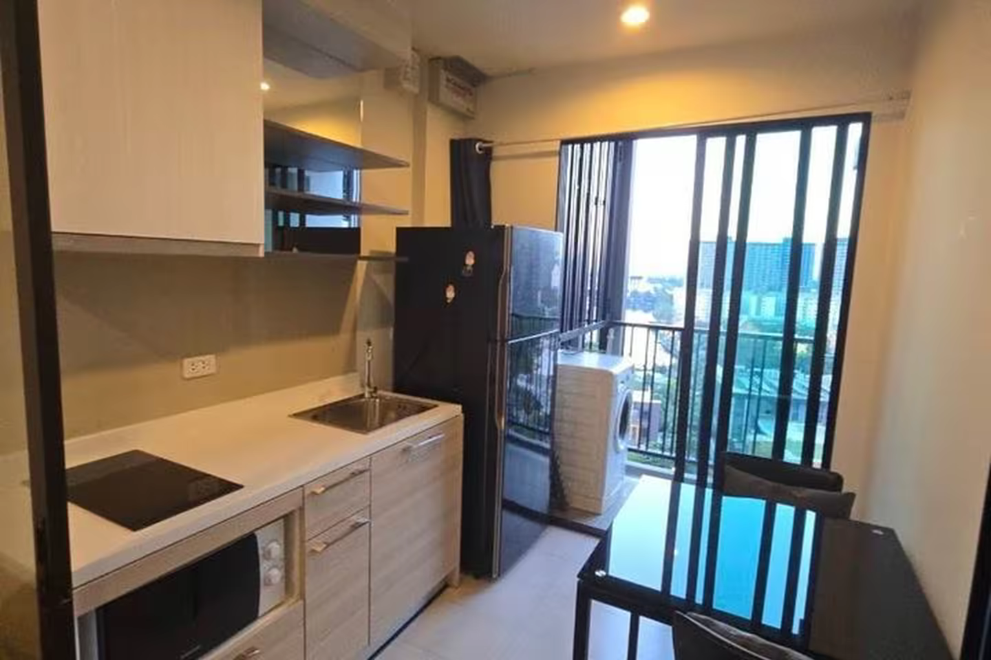 คอนโด The Base Park West สุขุมวิท 77 photo 1