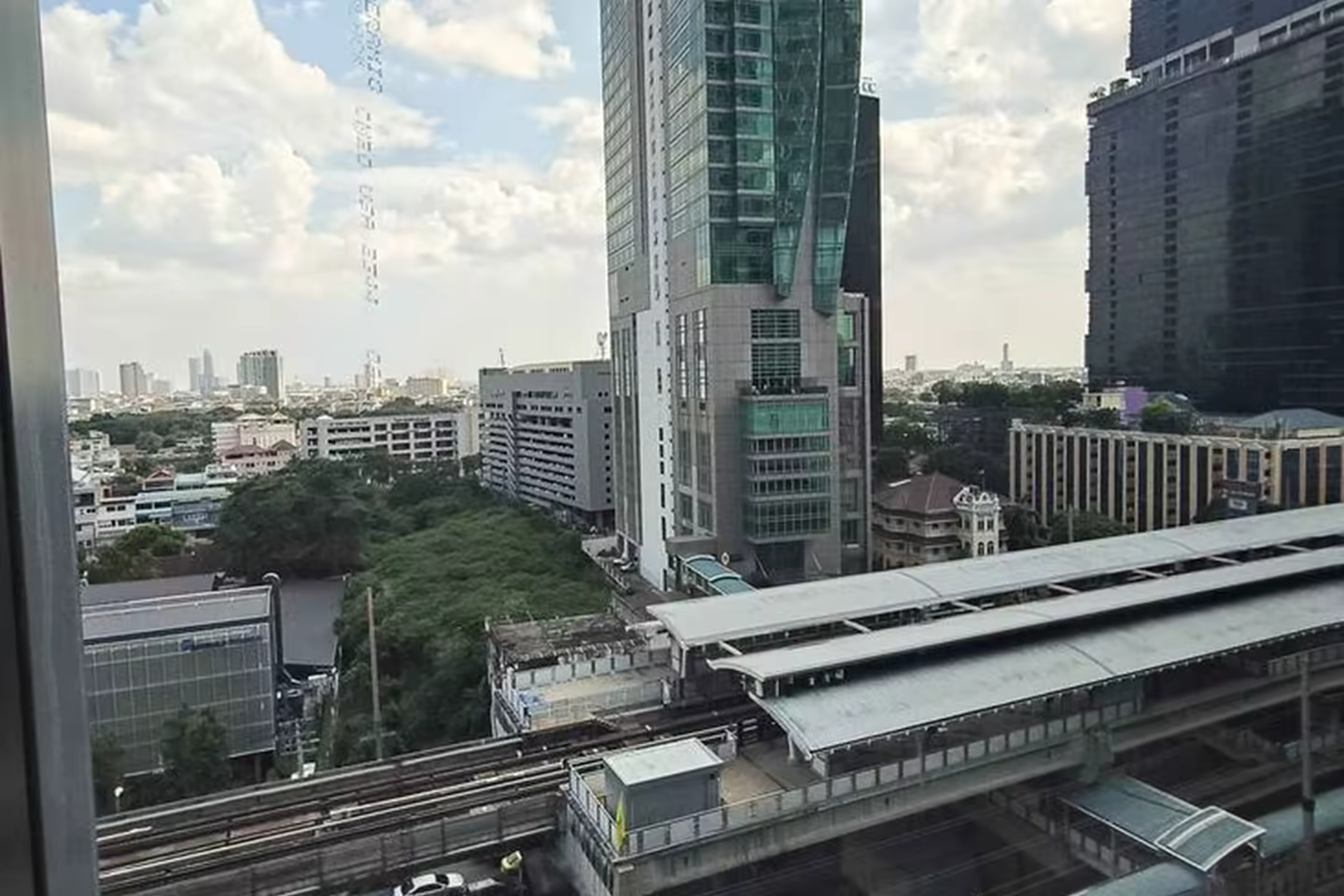 คอนโด The Diplomat Sathorn ขาย photo 2