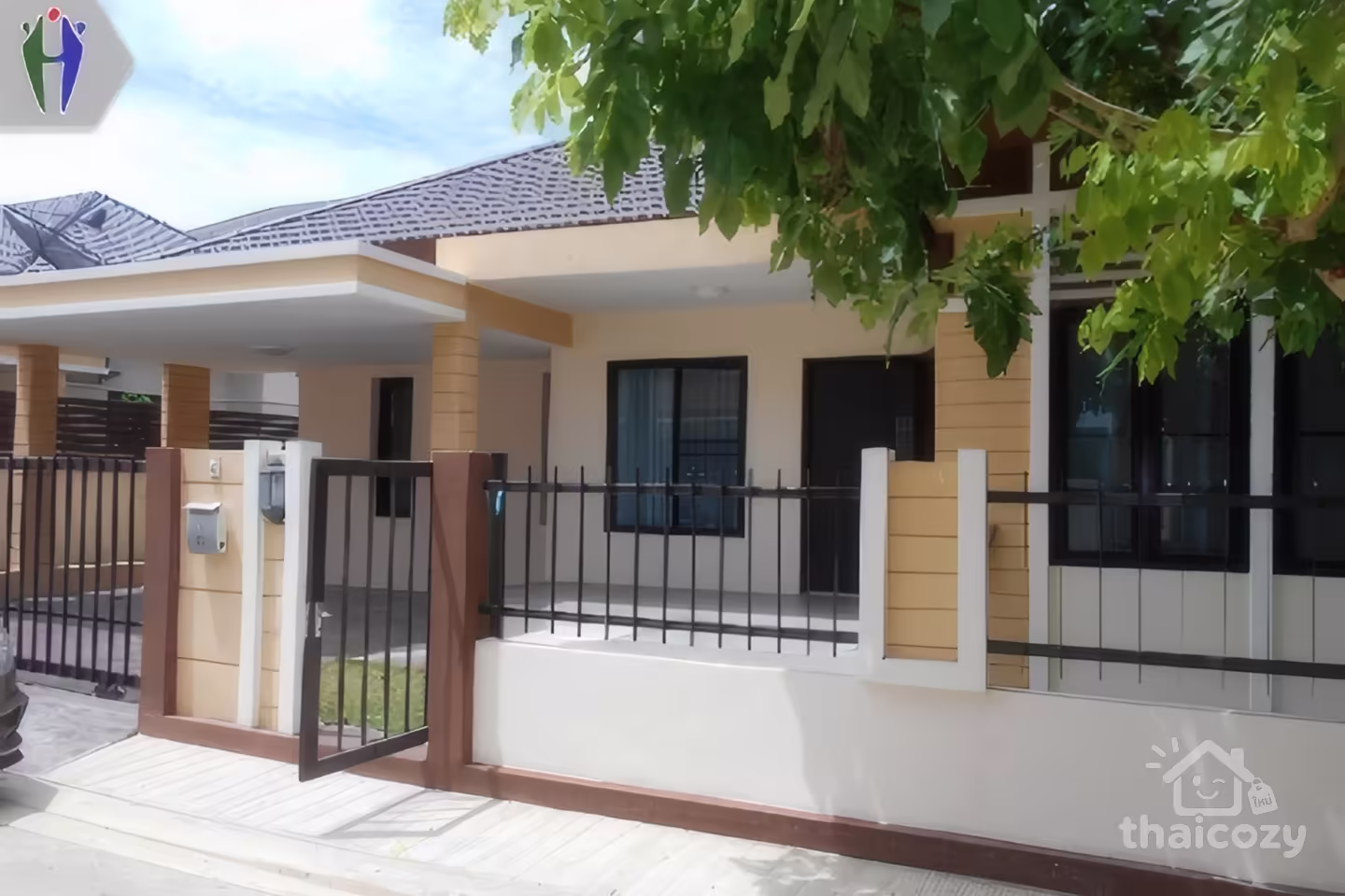House for Rent near Motorway 7, Ready to Move In photo 1