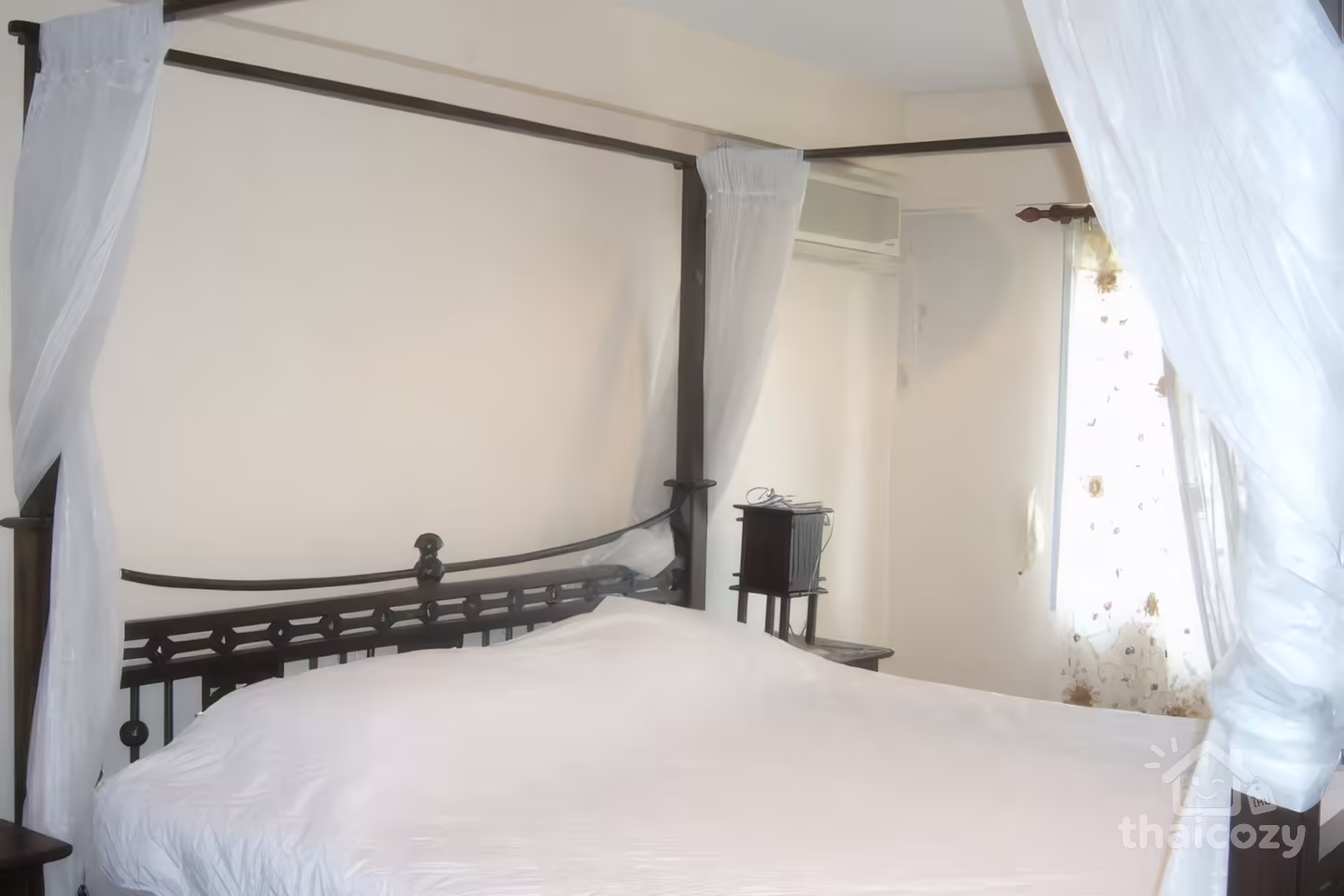 2BR Apartment Near MRT Lumpini photo 2
