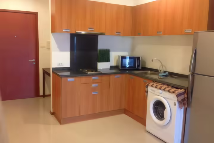 For Sale: Villa Sathorn 82 sqm 2 Bed, 2 Bath Furnished