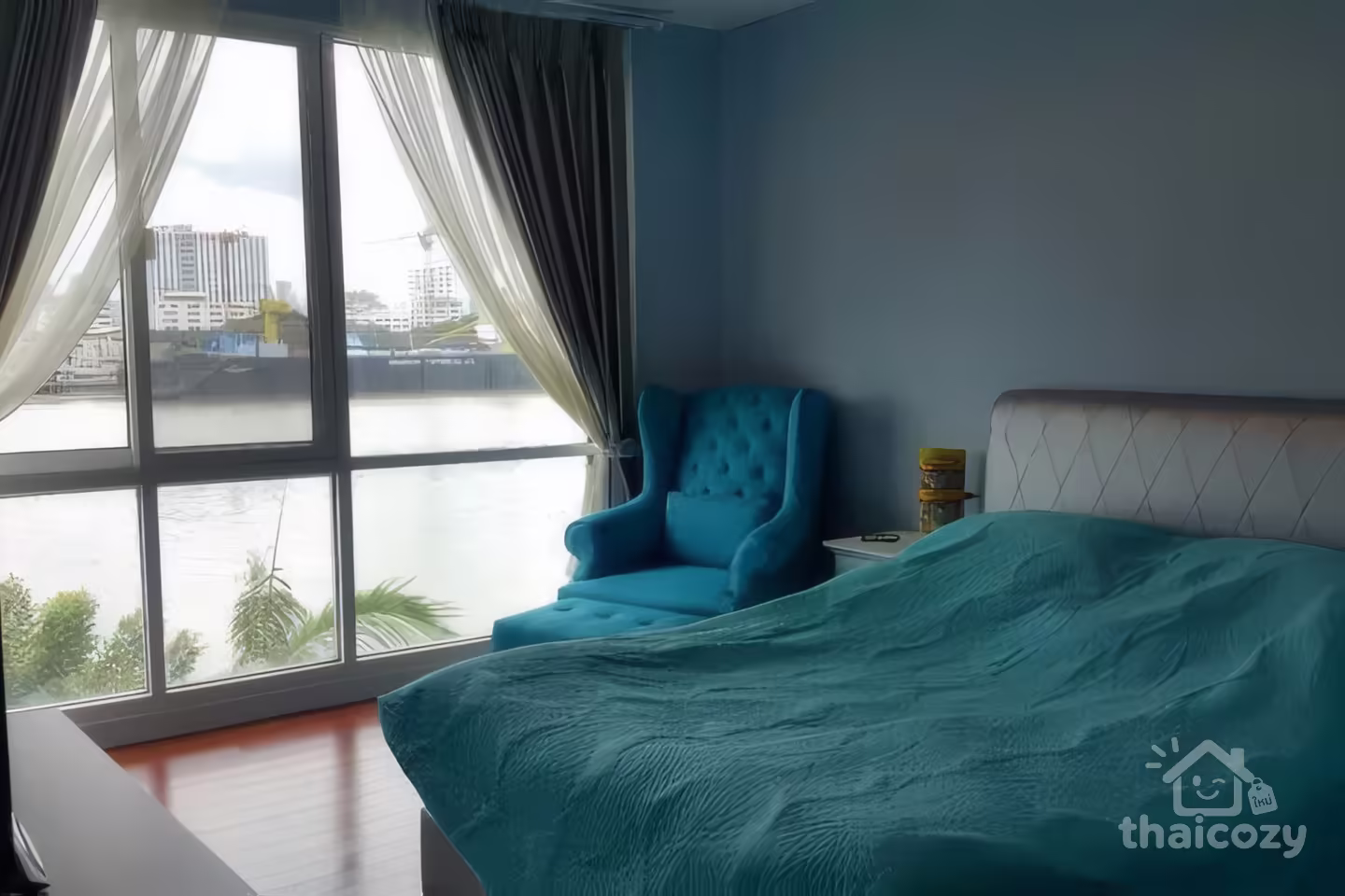 급매: 아이비 리버 – 2베드룸 리버뷰 아파트 photo 1