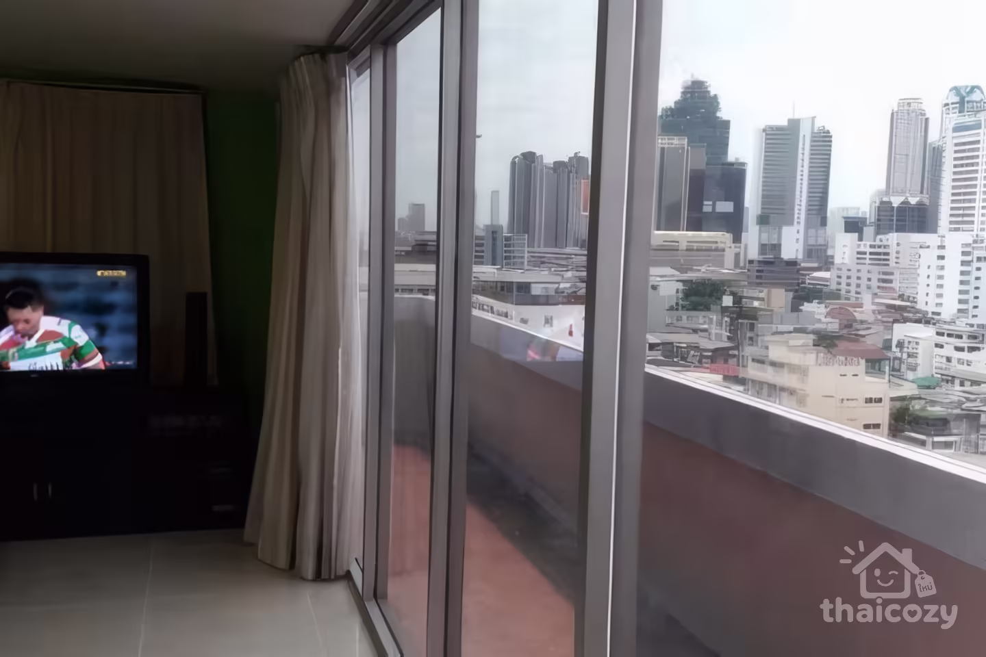 For sale 169sq.m Sathorn suite condo Sathorn soi 11 photo 2