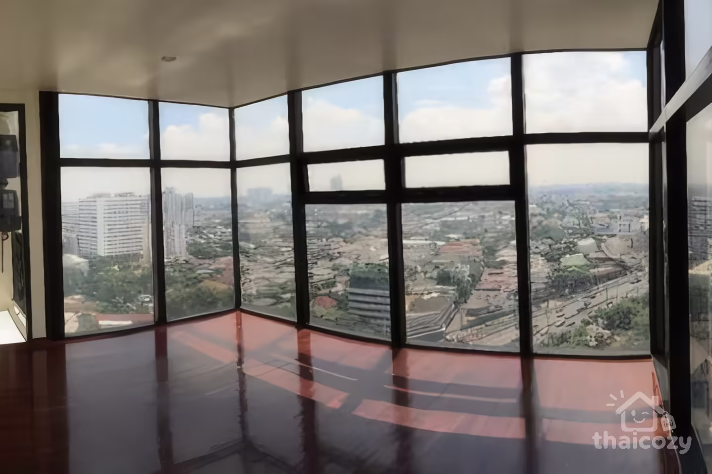 For Sale: 2-Bedroom Condo at Elephant Tower, 116.21 sqm photo 1