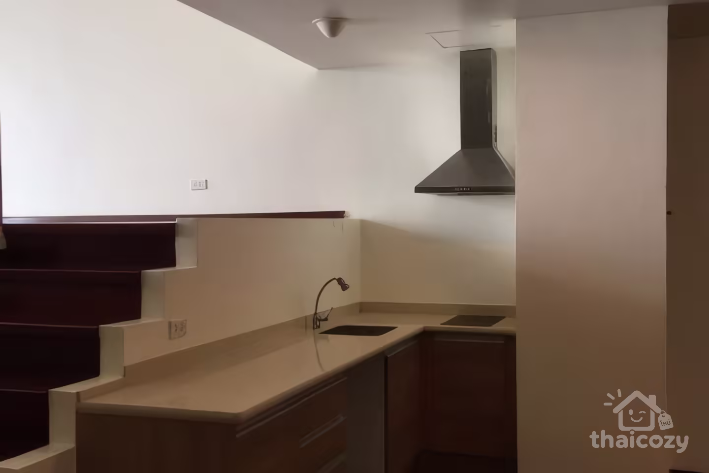 For Sale: 2-Bedroom Condo at Elephant Tower, 116.21 sqm photo 2