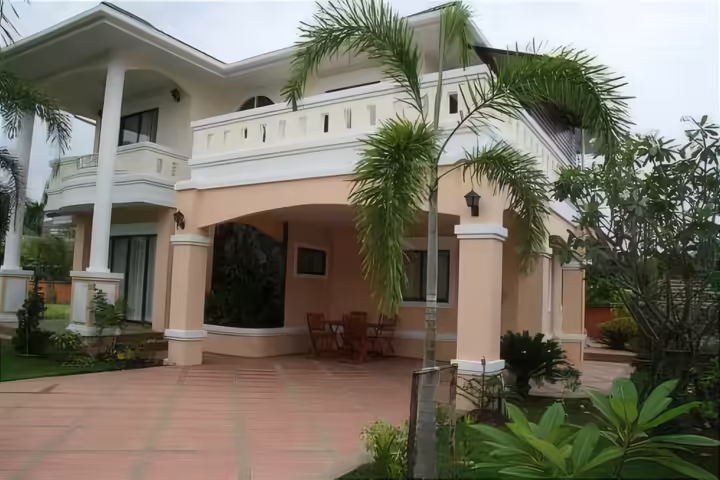 Excellent 2-Bedroom Executive House for Rent in San Sai