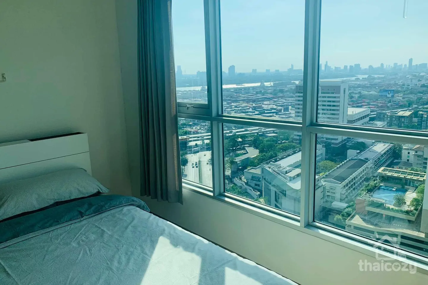 1-Bed Condo for Sale at Aspire Rama 4, photo 2
