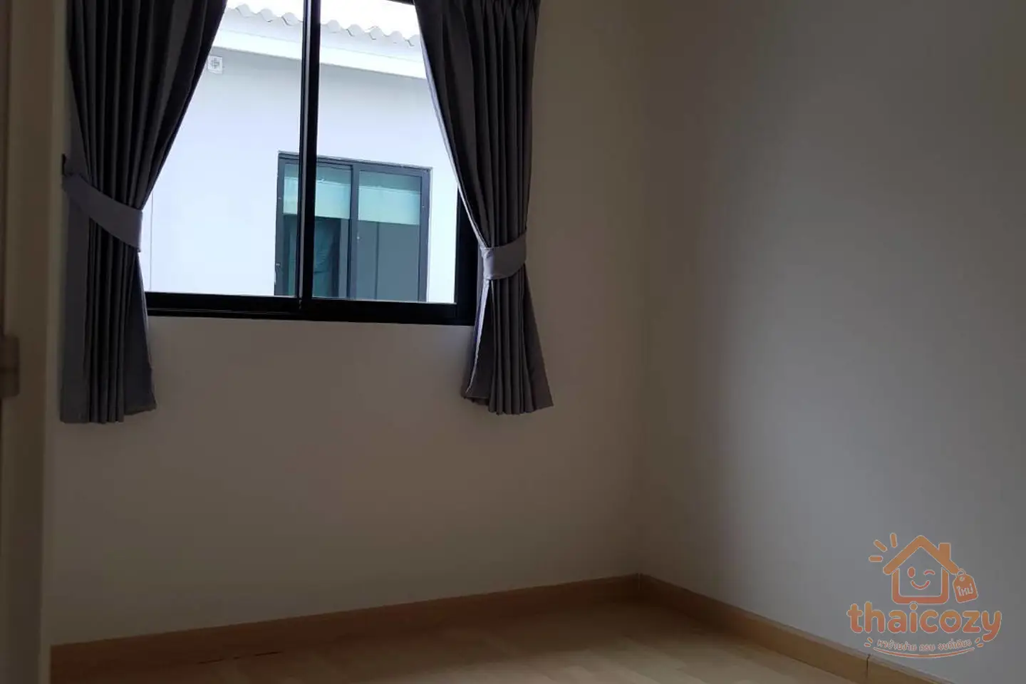 Townhouse Pattanakarn Soi 44 photo 2