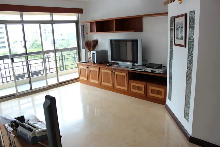 คอนโด 3 ห้องนอน ให้เช่า ในสุขุมวิท กรุงเทพฯ