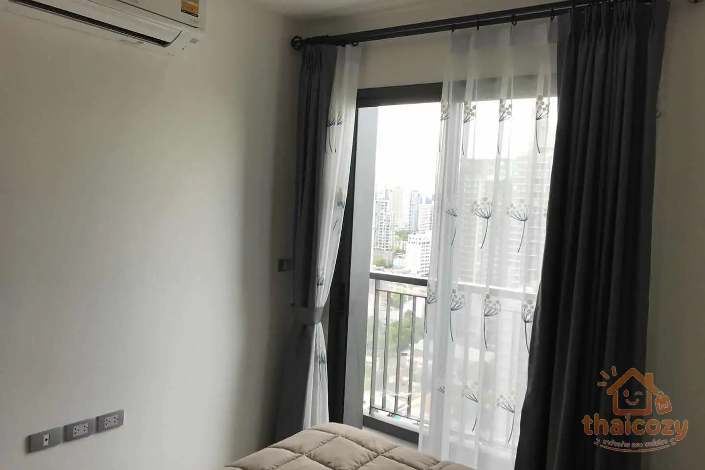 Room for Rent Sukhumvit-Thonglor Rhythm 36-38 1 Bed 1 Bath Fully Furnished High Floor Sky Fitness Near BTS Thonglor photo 2