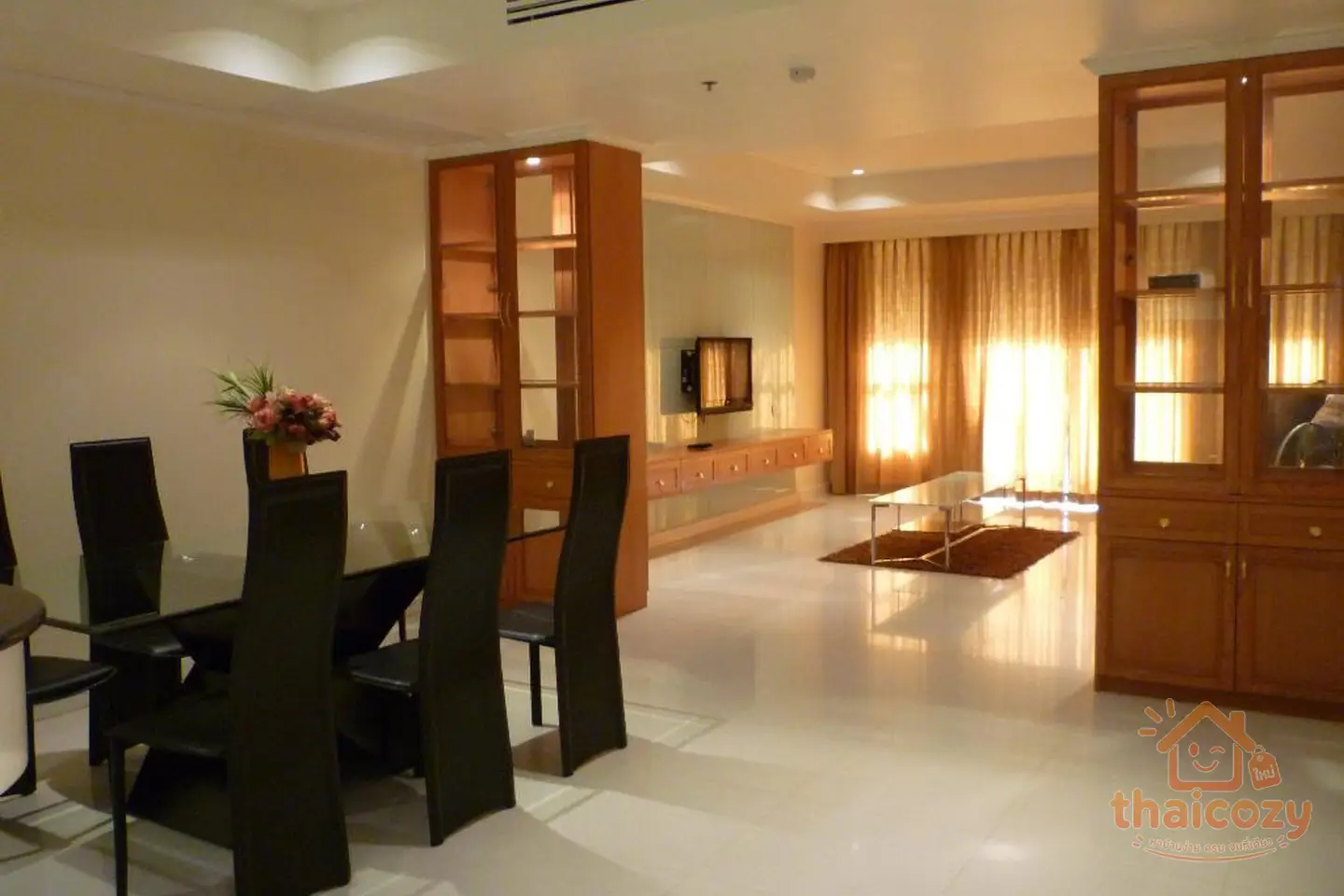 ขายคอนโด 2 ห้องนอน เดอะ โอเลียนเดอร์ สุขุมวิท 11 photo 2