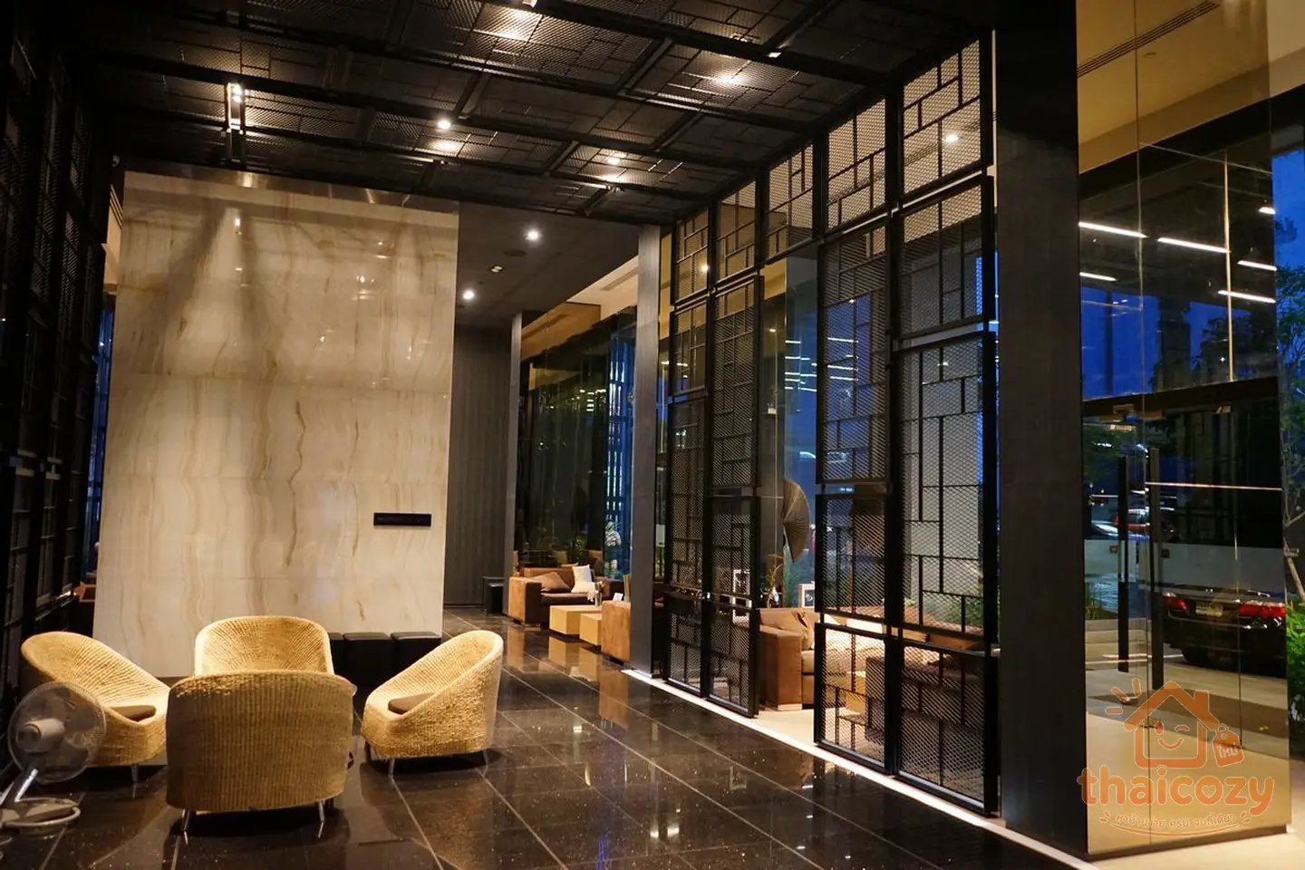 For Sale: Onyx Condominium Phaholyothin (41 sq.m., 5.85M Baht) photo 1