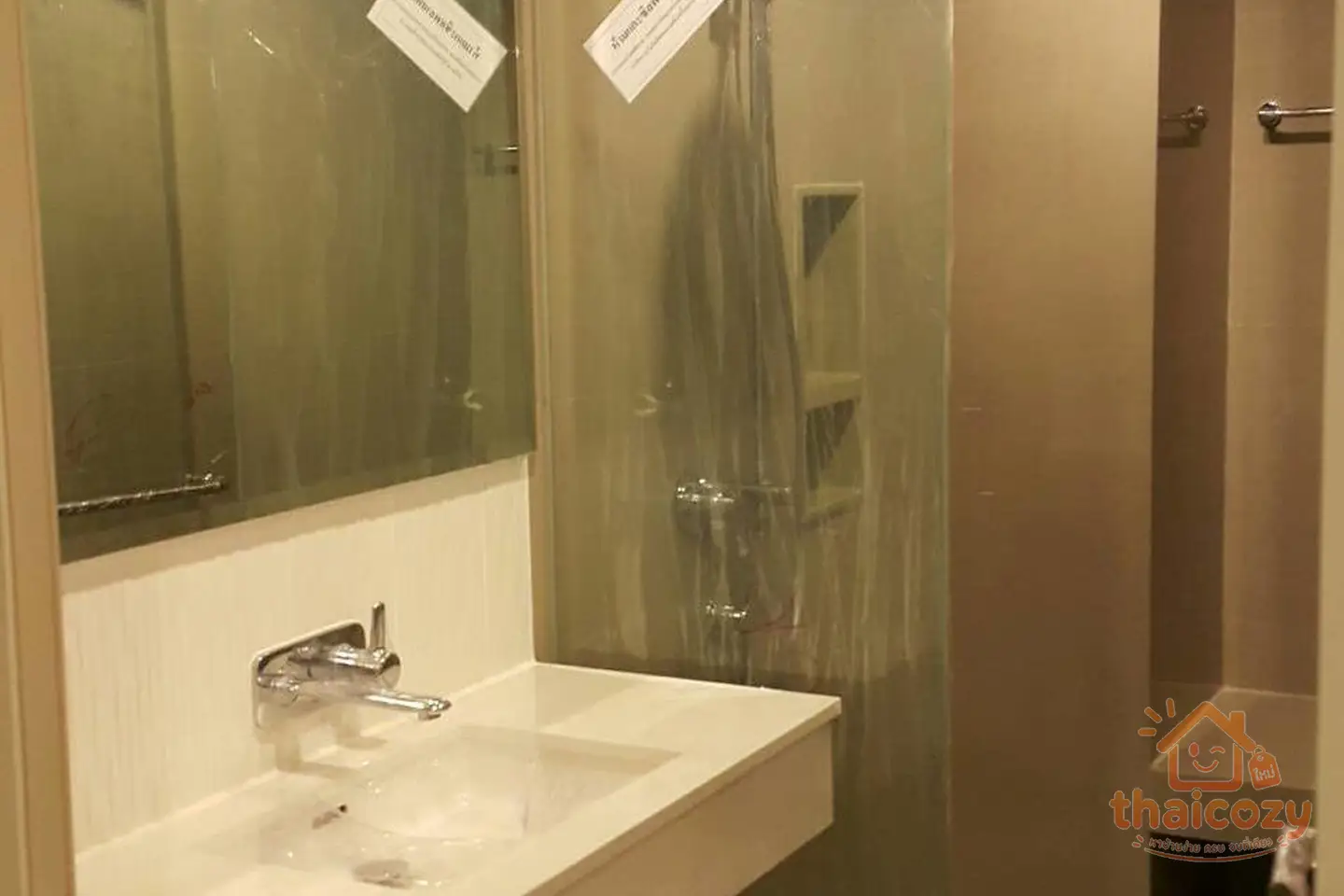 Condominium for rent, Rhythm Sukhumvit 42 (BTS Ekamai Station) photo 1