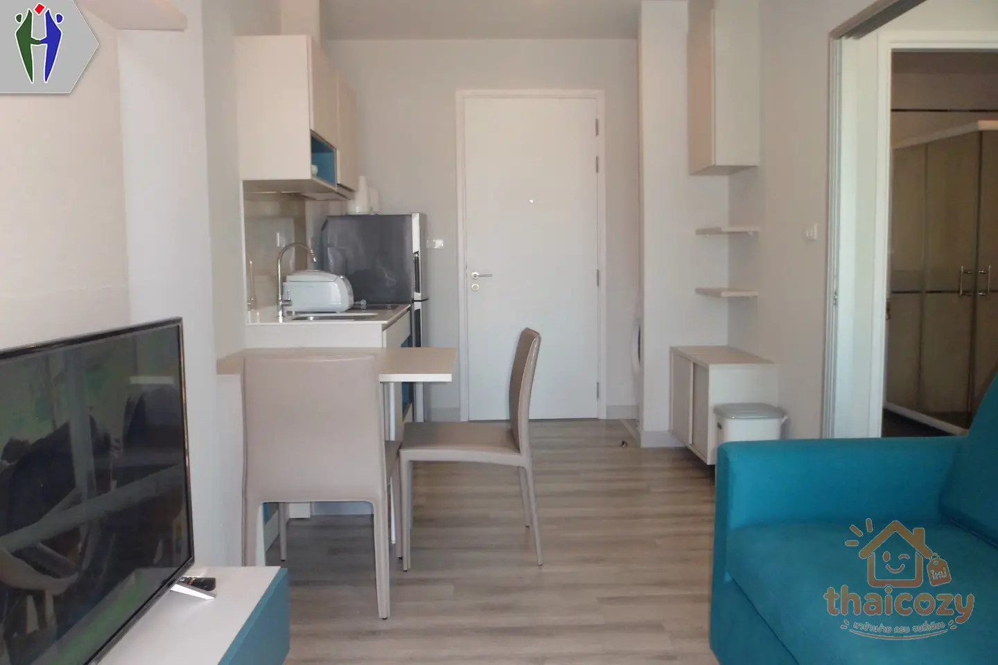 Condo Centric Sea, Pattaya beach for rent 15,000 baht photo 2