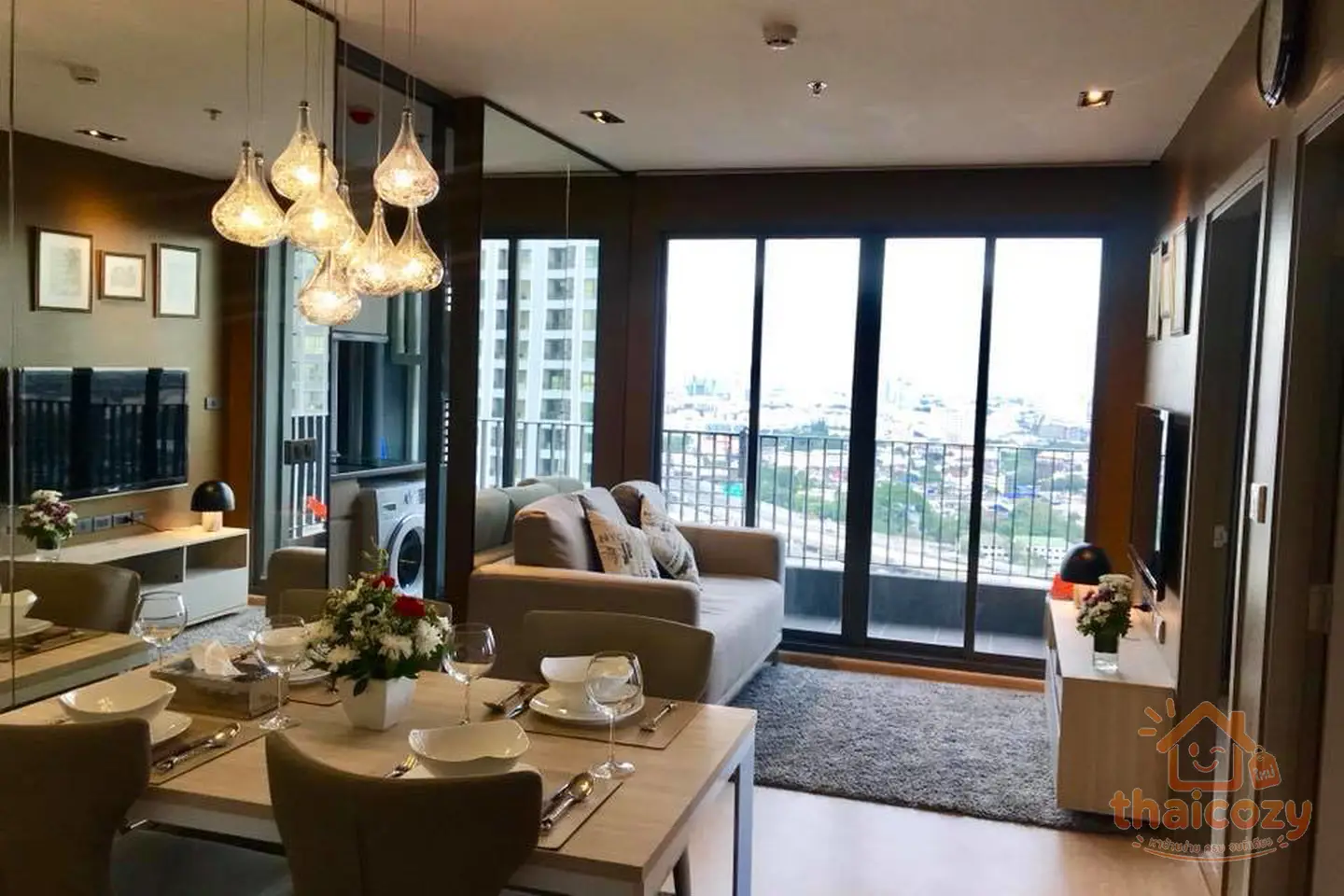 For Rent: Luxury Condo Ideo O2 photo 1
