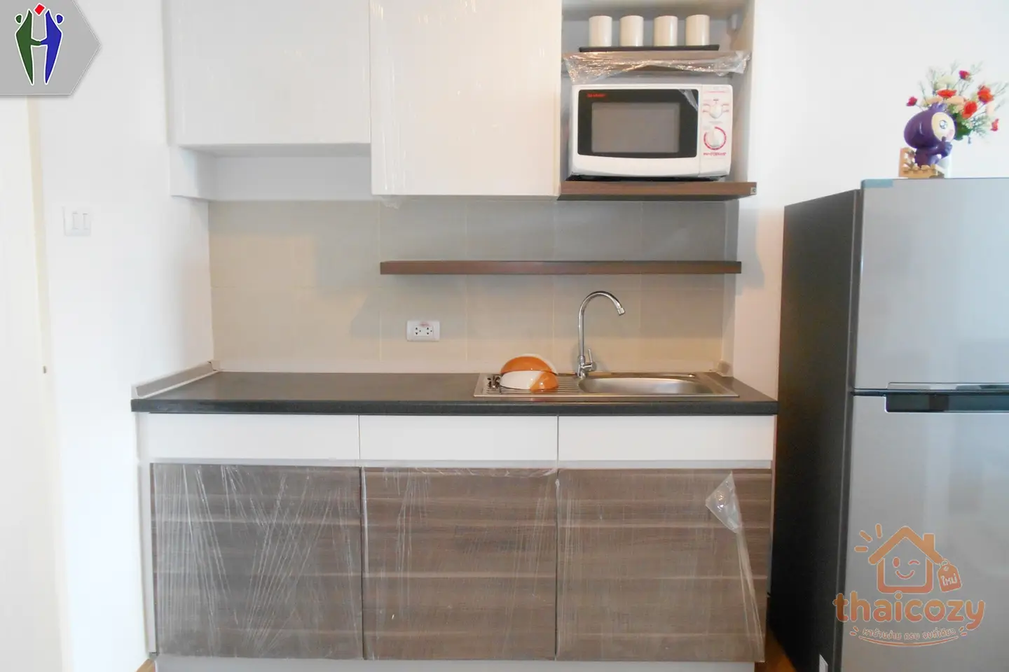 Studio Condo for Rent on Tepprasit Road, Pattaya – 1 Bathroom photo 2