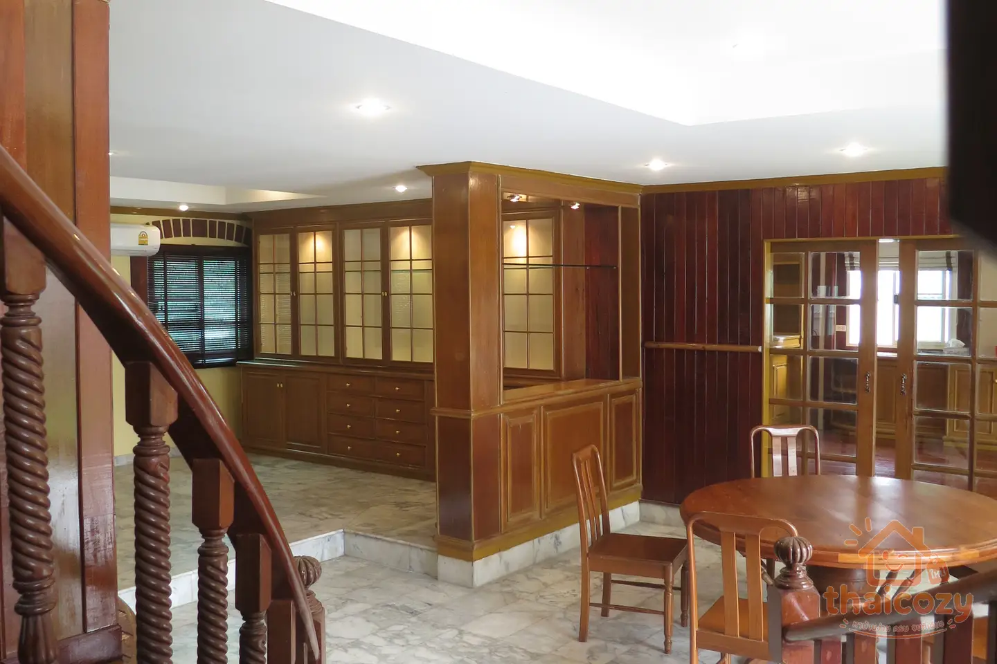 Luxury Grand House with Garden for Rent in Bangna photo 1