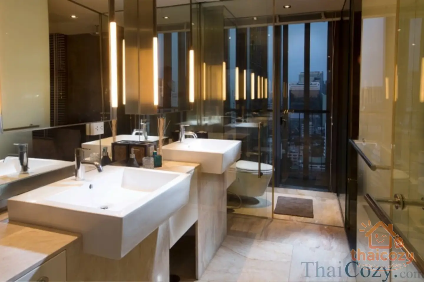 The Met Condominium for Rent on Sathorn Road photo 2