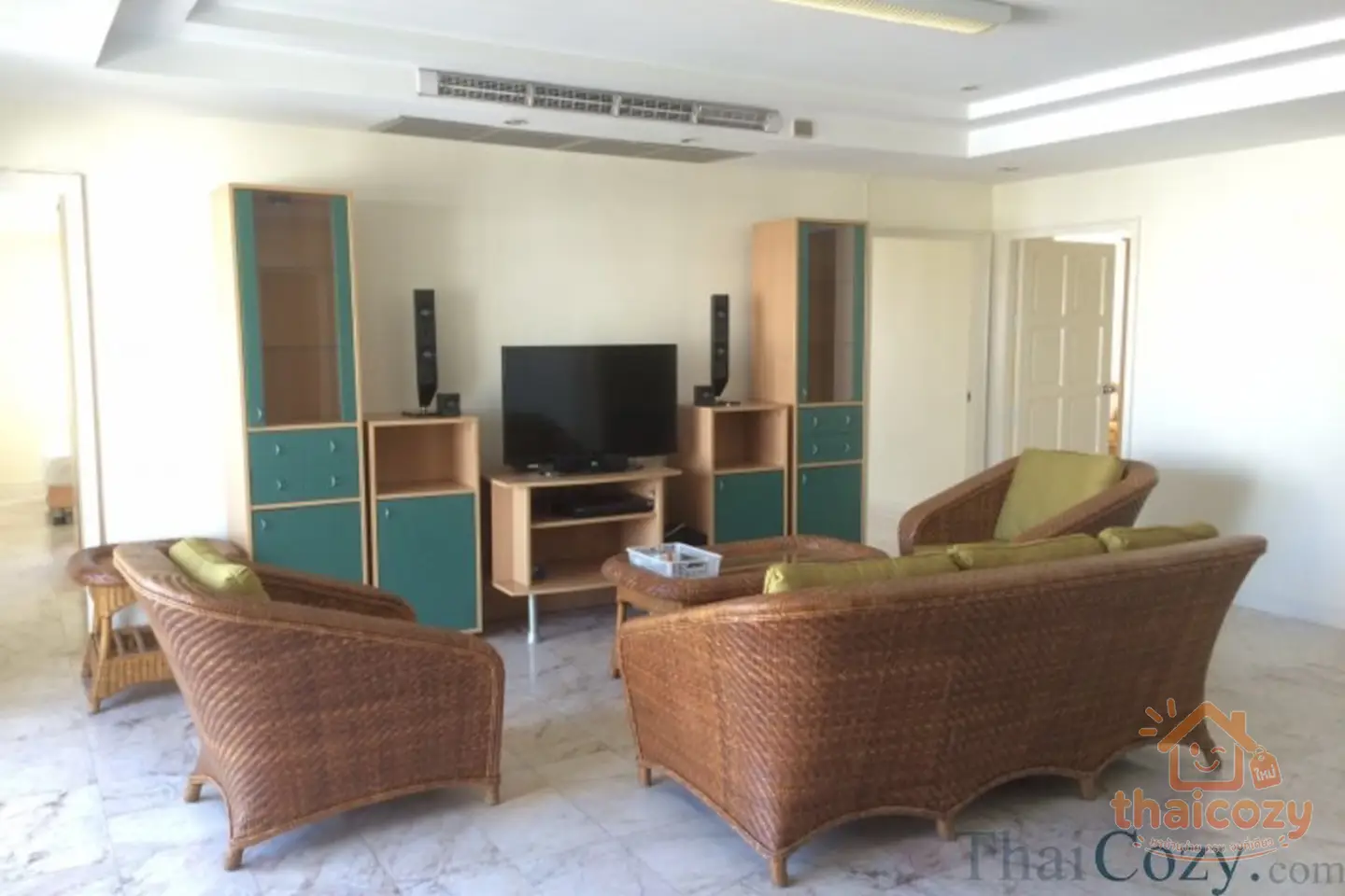 ให้เช่าคอนโดมิเนียมรอยัล คาสเซิล สุขุมวิท 39 photo 2
