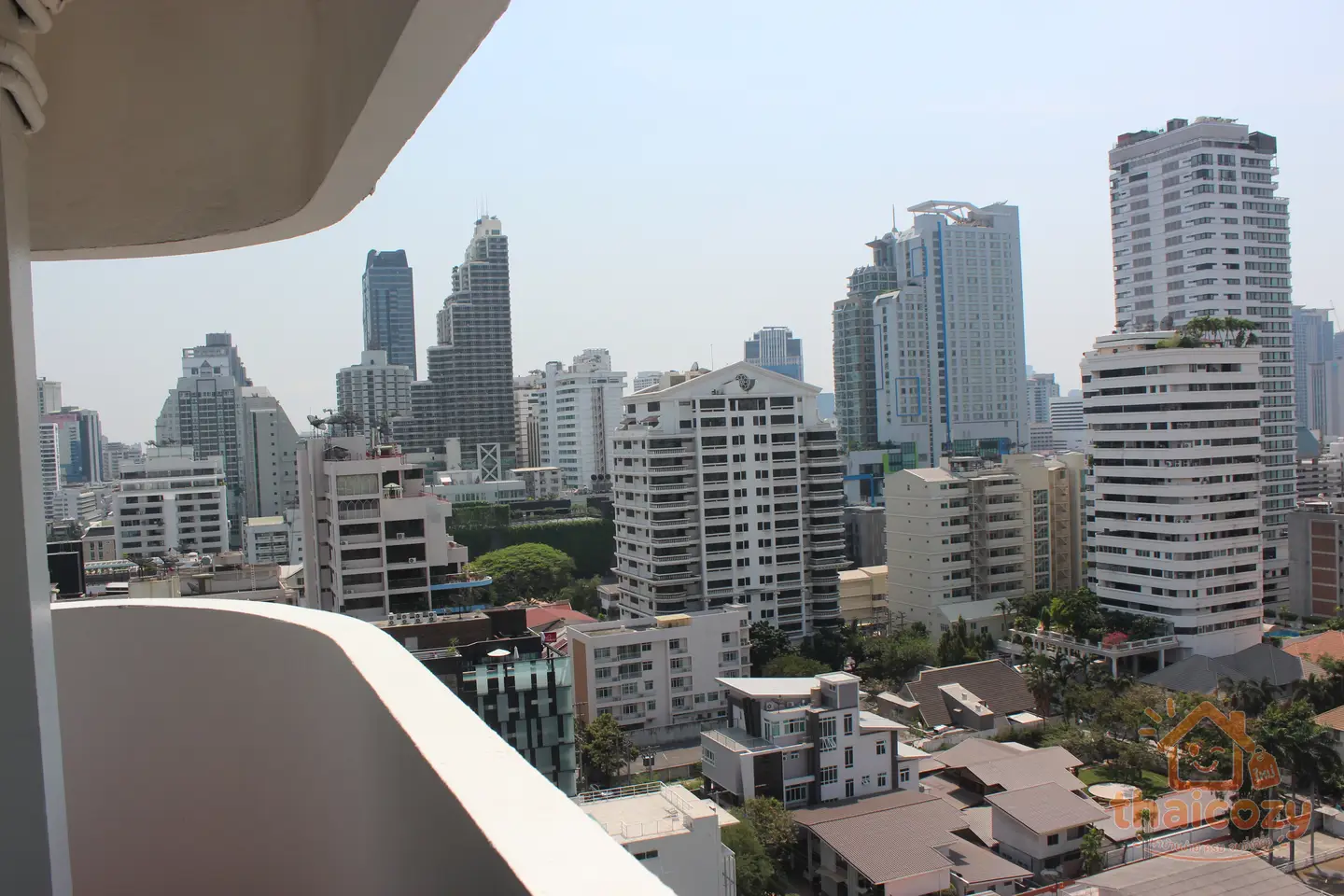 Condo for rent in Sukhumvit Soi 15, Near international school photo 2