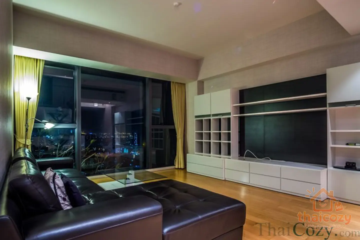 The Met Condominium for Sale photo 1