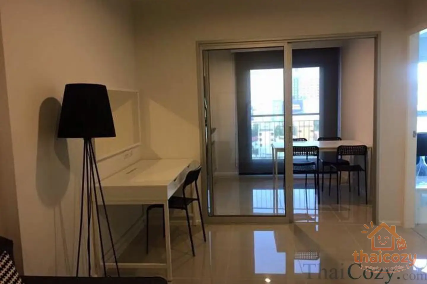 2 Bedrooms Condo for Rent and Sale at Rama 9 photo 1