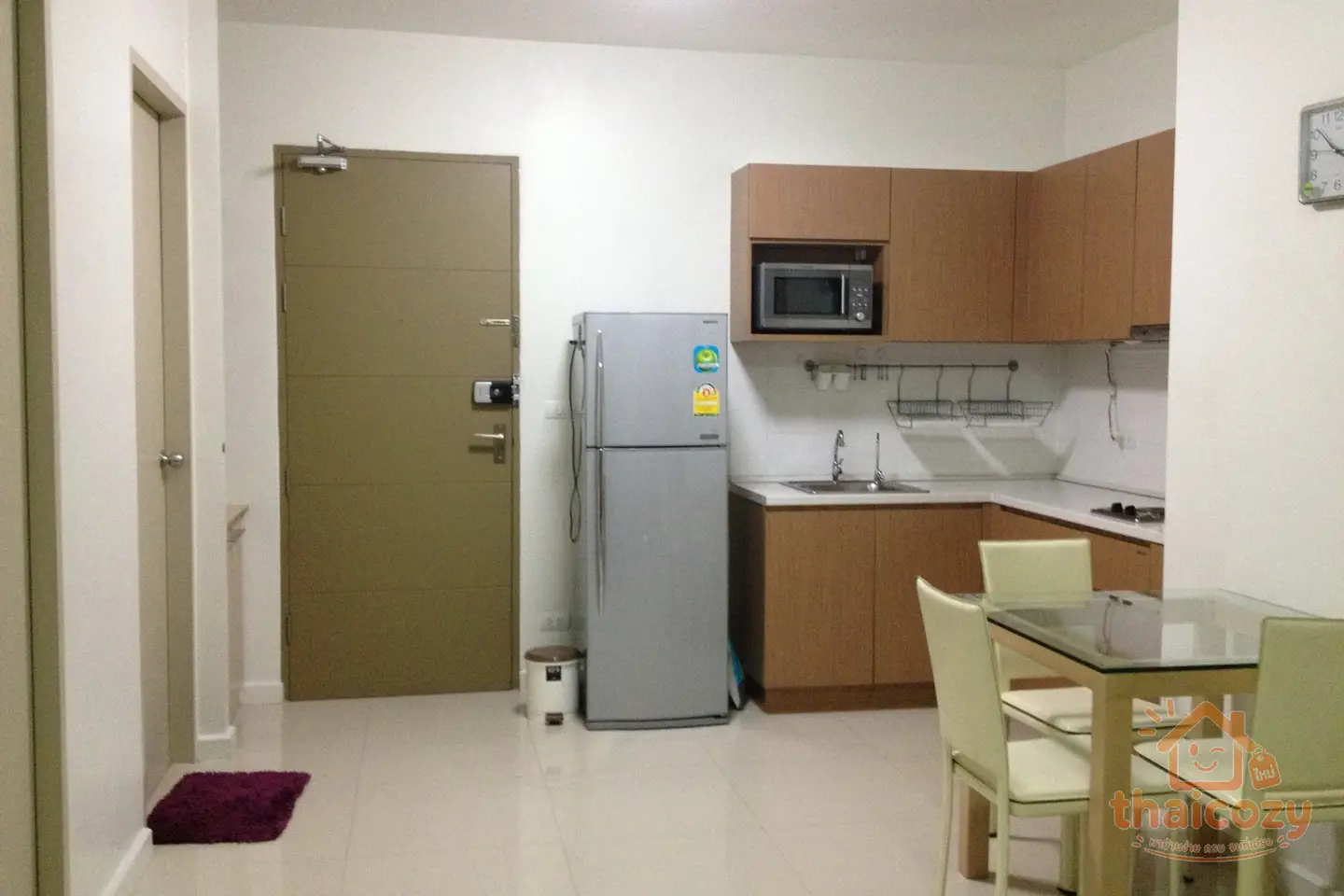 2 Bedroom Condo for Sale Near BTS Saphan Kwai, Bangkok photo 1