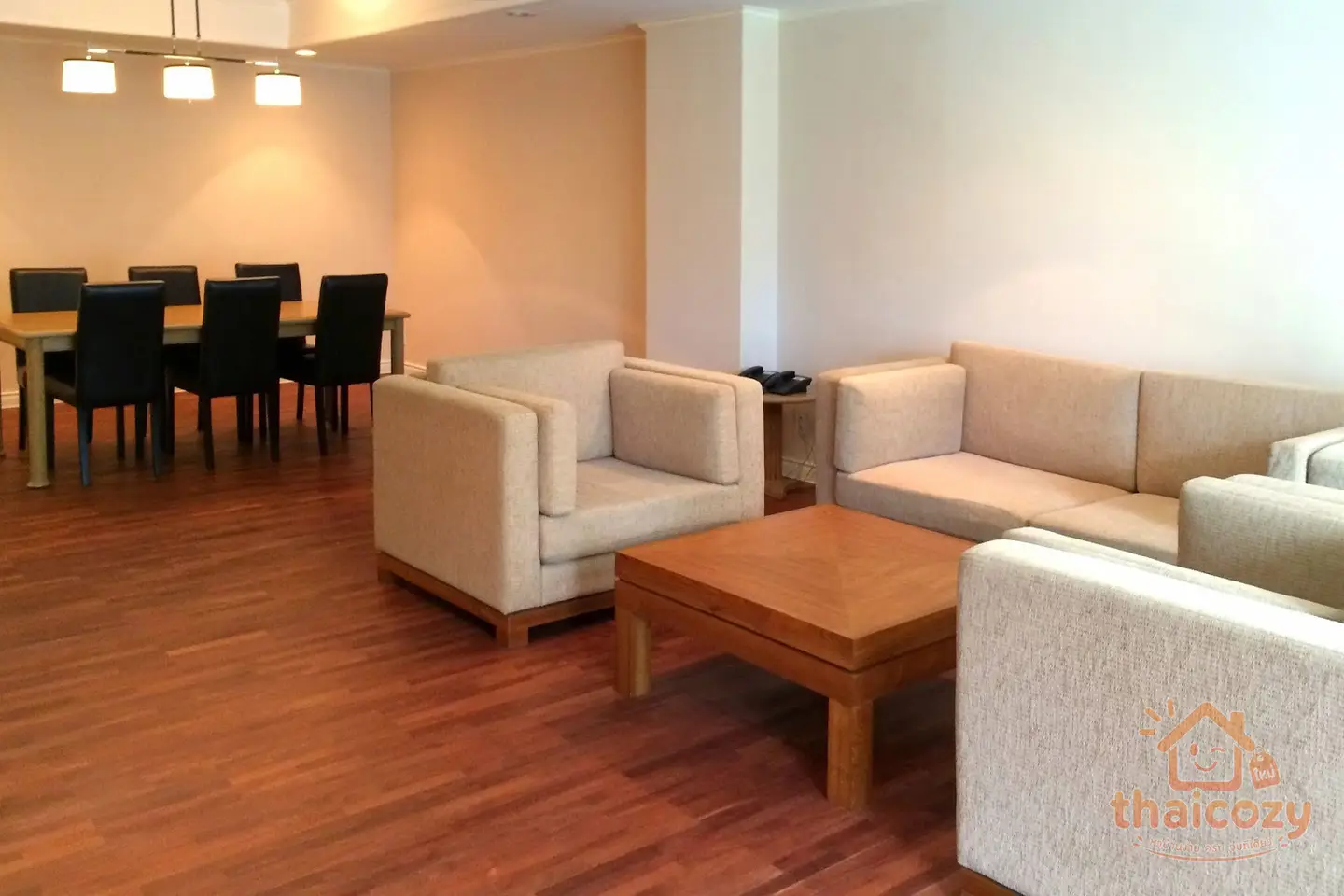 3 Bedrooms Condo for Rent Near Ratchadamri photo 1
