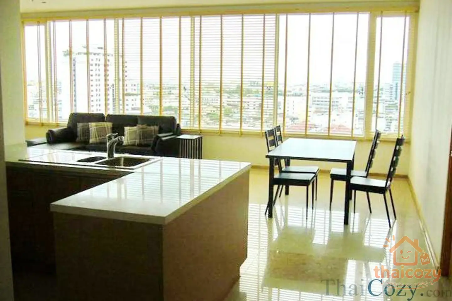 2-Bedroom Apartment for Rent in Sathorn, Bangkok photo 2