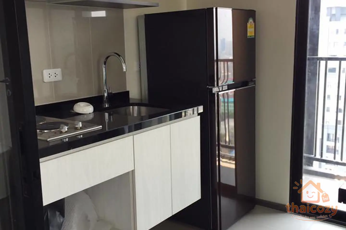 Base Park East condominium near BTS Onnut for rent photo 2