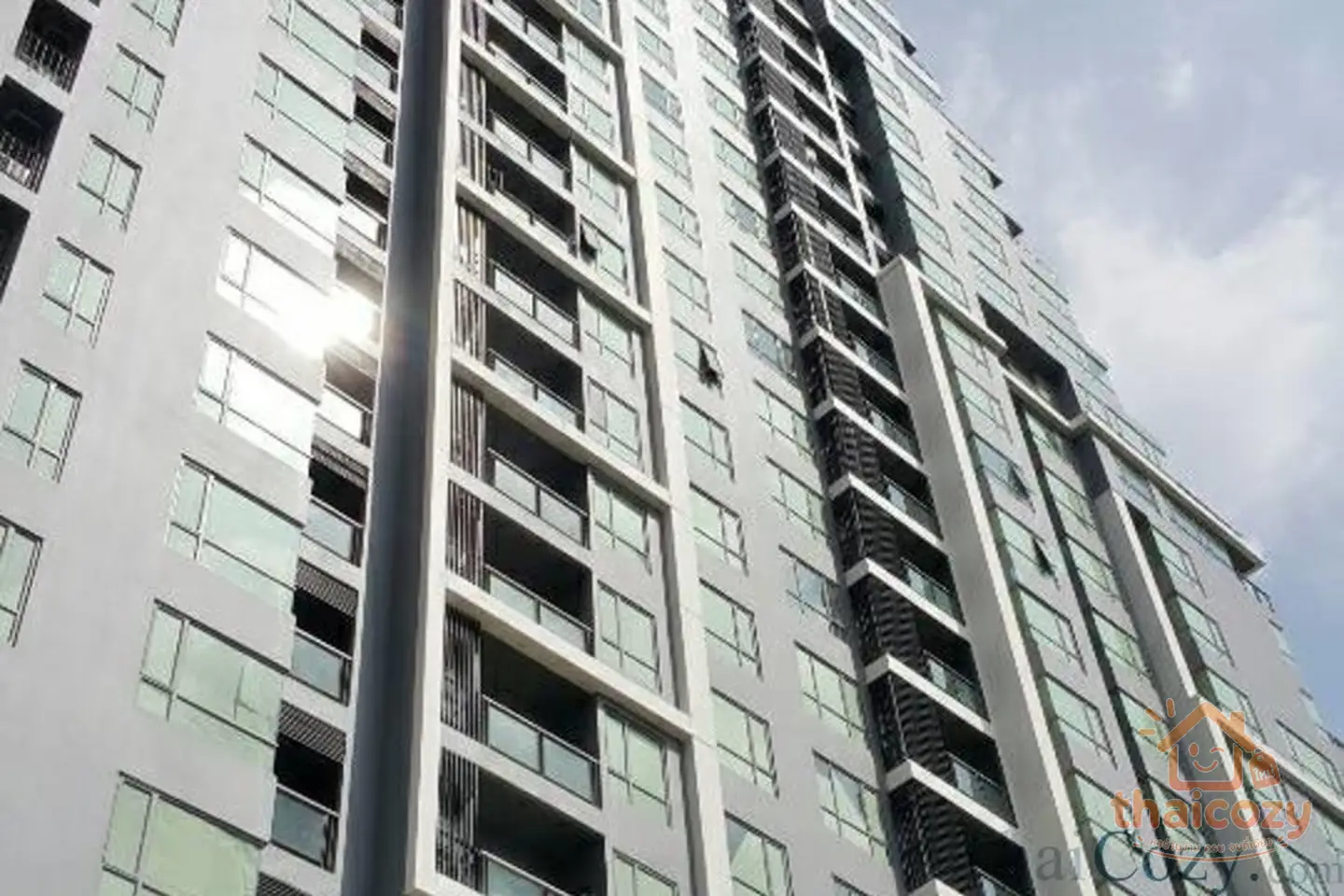 H Sukhumvit 43 photo 2