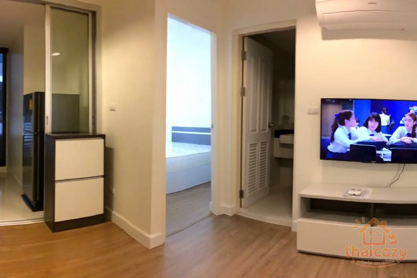 1-Bedroom Apartment for Rent at The Kris Ratchada 17, Near MRT Sutthisan photo 1