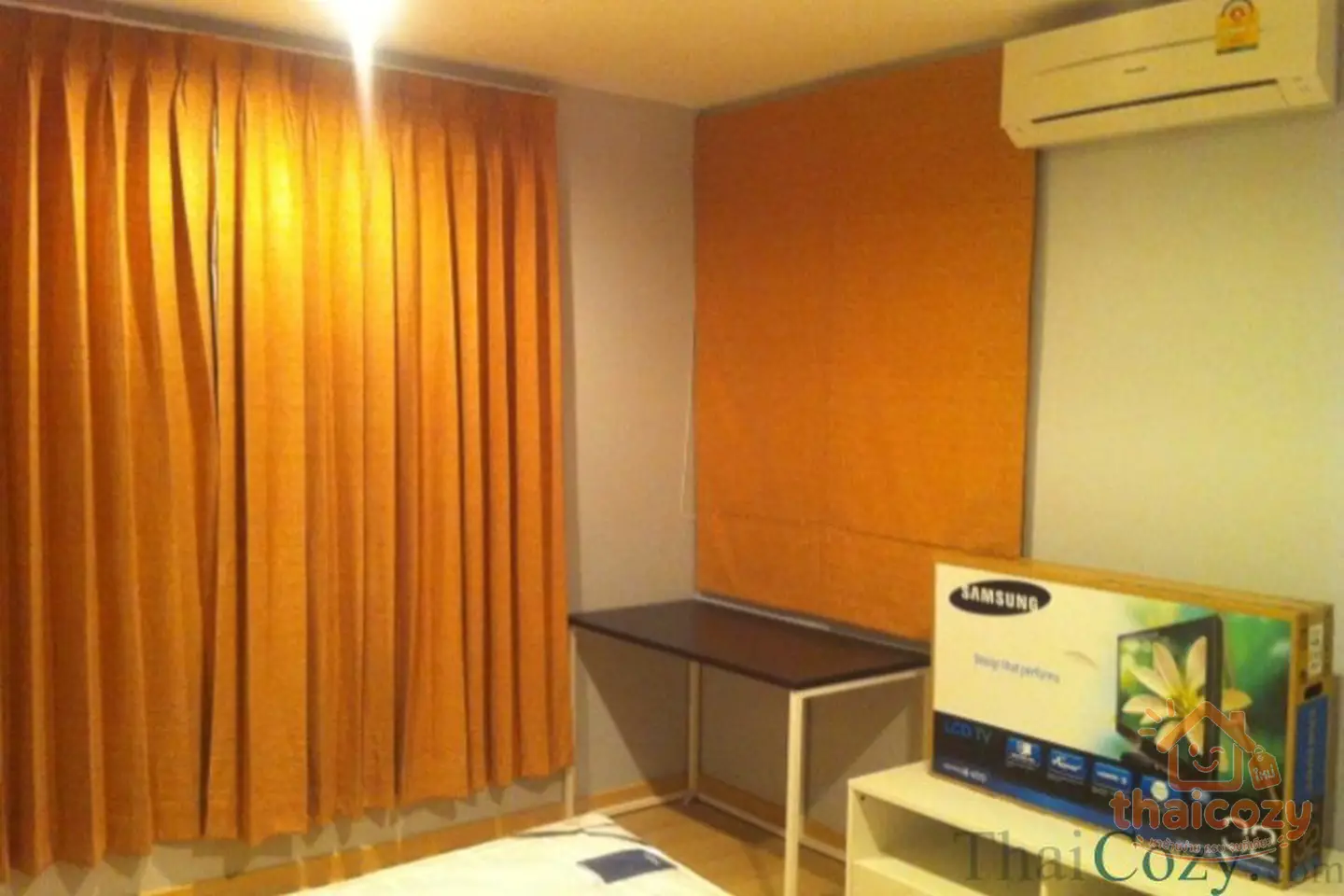 Life Condos Sathorn 1BR 41 sqm photo 1