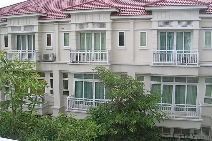 House for rent in Onnut
